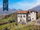 Vente Maison Oggiono  550 m2 7 pieces Italie