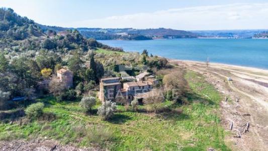 Vente Maison BASCHI 05020