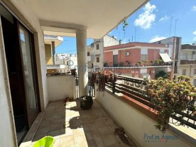 Vente Appartement 3 pices CAROVIGNO 72012