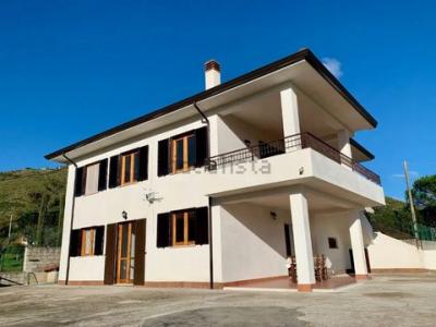 Vente Maison CASTELLABATE 84048