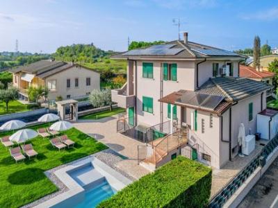 Vente Immeuble CASTELNUOVO-DEL-GARDA 37014