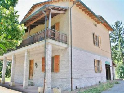 Vente Maison 8 pices CASTIGLIONE-DEL-LAGO 06060