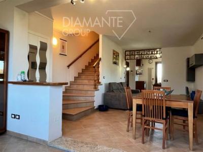 Vente Maison 6 pices CASTIGLIONE-DEL-LAGO 06060