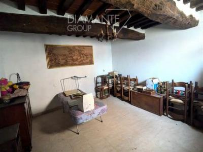 Vente Maison 6 pices CASTIGLIONE-DEL-LAGO 06060