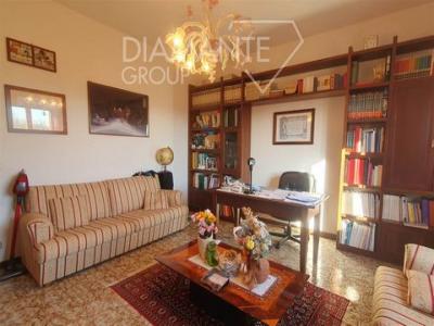 Vente Appartement 6 pices CASTIGLIONE-DEL-LAGO 06060