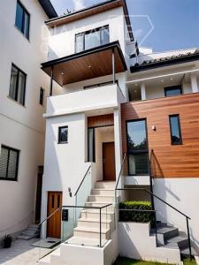 Vente Maison 4 pices CASTIGLIONE-DEL-LAGO 06060