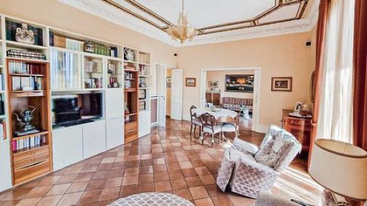 Vente Appartement CHIAIA 80122