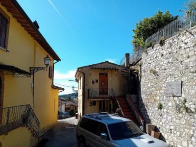 Vente Maison 4 pices COLLESECCO 06035