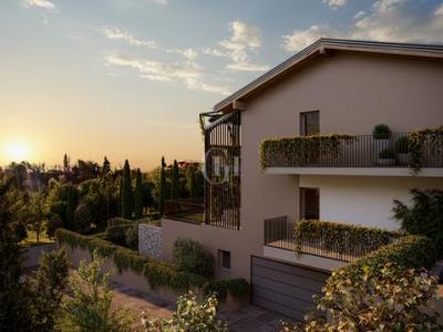 Vente Appartement 4 pices COSTERMANO 37010