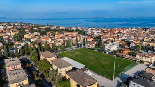 Vente Appartement 35 pices DESENZANO-DEL-GARDA 25010