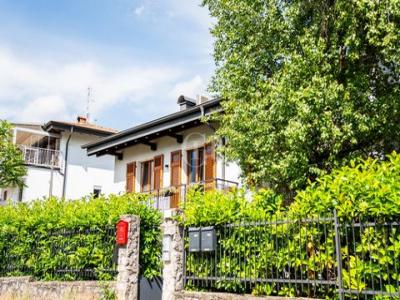 Vente Appartement 8 pices GARDA 37016