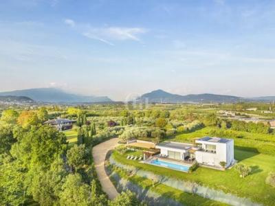Vente Maison 7 pices GARDA 37016