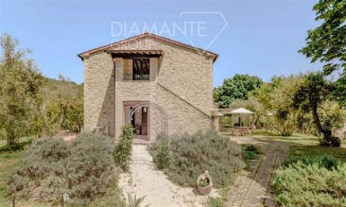 Vente Maison 20 pices MAGIONE 06063