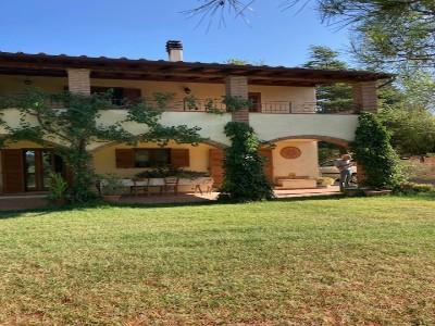 Vente Maison 8 pices MONTICELLO-AMIATA 58044