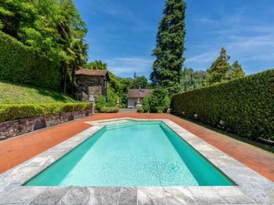 Vente Maison 10 pices OGGEBBIO 28824