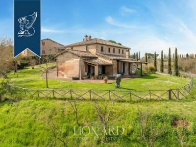 Vente Maison 7 pi�ces SIENA 53100