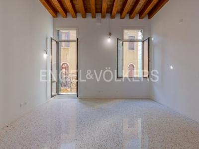 Vente Appartement 10 pices VENEZIA 30121