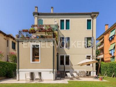 Vente Maison 8 pices VENEZIA 30121