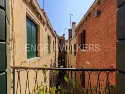 Vente Appartement 4 pices VENEZIA 30121