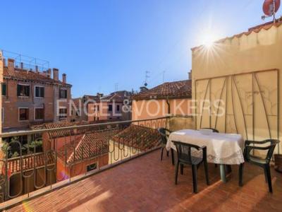 Vente Appartement 5 pices VENEZIA 30121