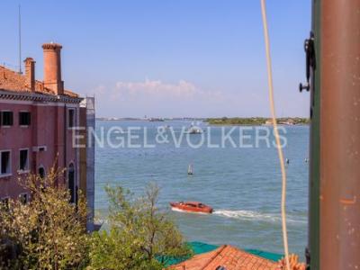 Vente Appartement 4 pices VENEZIA 30121