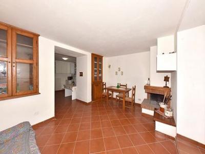 Acheter Maison 270 m2 Arezzo