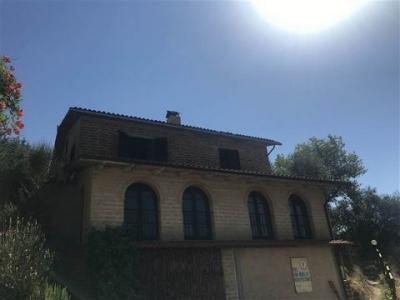 Acheter Maison 926 m2 Montepulciano