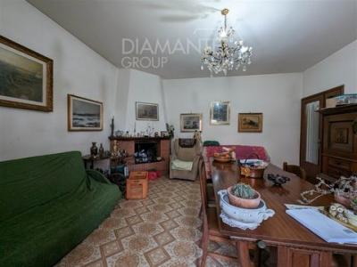 Acheter Appartement 100 m2 Castiglione-del-lago