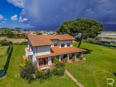 Vente Maison VIAREGGIO  LU en Italie