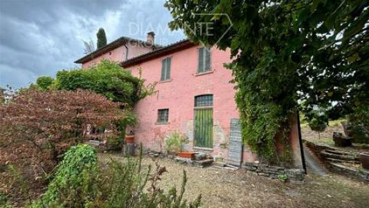 Acheter Maison 367 m2 Gubbio