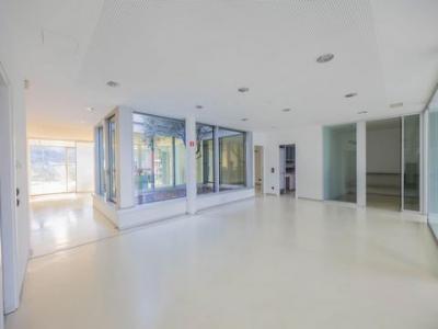 Acheter Local commercial 441 m2 Bolzano