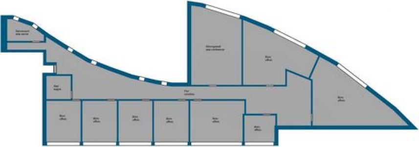 Louer Local commercial 550 m2 Bolzano