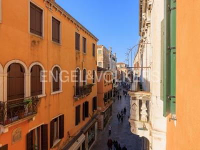 Acheter Appartement 275 m2 Venezia