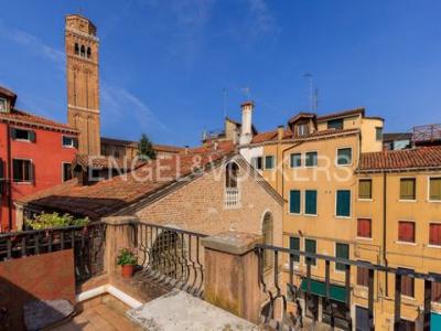 Acheter Appartement 150 m2 Venezia