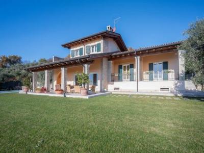 Vente Maison COSTERMANO  VR en Italie