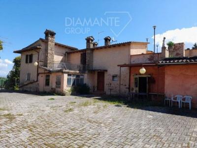 Annonce Vente 24 pices Maison Marsciano