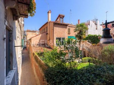 Acheter Appartement 100 m2 Venezia