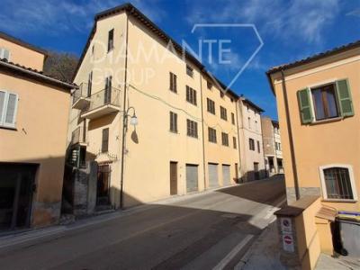 Acheter Maison 320 m2 Nocera-umbra