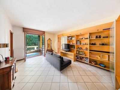 Acheter Appartement 95 m2 Desenzano-del-garda