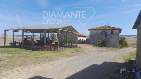 Acheter Maison 1260 m2 Castiglione-d'orcia