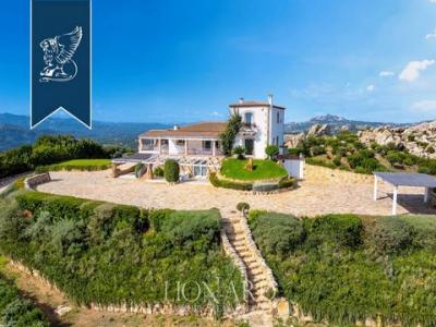 Acheter Maison 450 m2 Arzachena