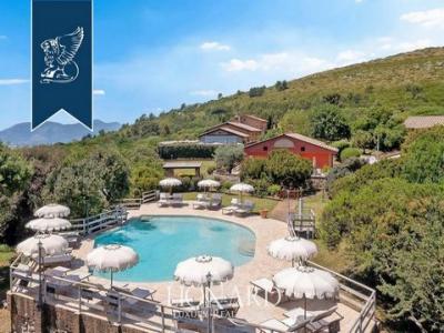 Annonce Vente 17 pices Maison Fondi