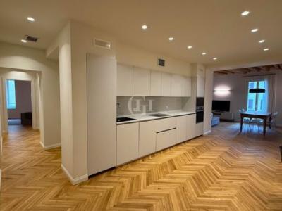 Acheter Appartement 180 m2 Desenzano-del-garda