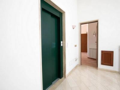 Acheter Appartement 92 m2 Tempio-pausania