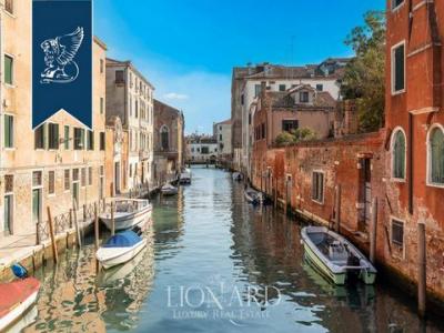 Acheter Appartement 250 m2 Venezia