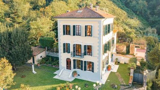 Acheter Maison 380 m2 Avenza