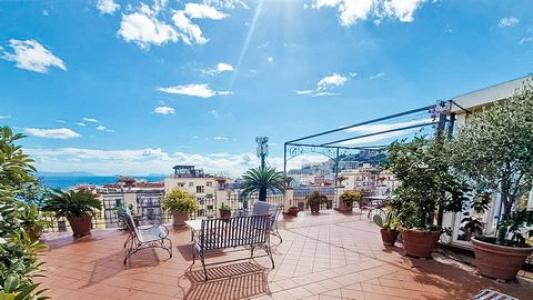 Acheter Appartement 255 m2 Chiaia