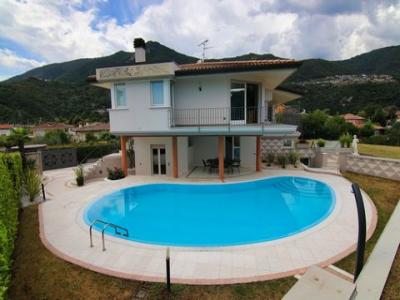 Louer Maison 158 m2 Roe