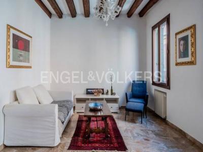 Louer Appartement 105 m2 Venezia