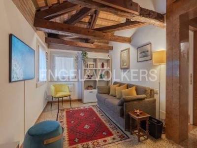Louer Appartement 75 m2 Venezia